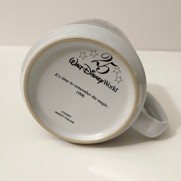 Vintage 1996 25th Anniversary Walt Disney World Remember the Magic Mug - Picture 11 of 16